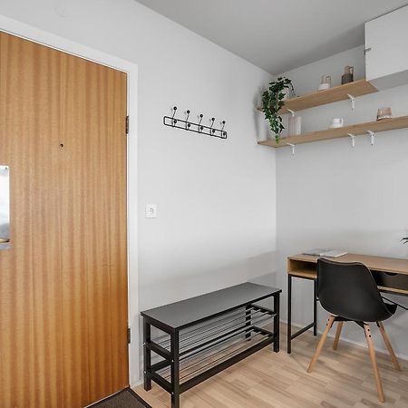 Charming Studio - Stunning Panorama View Рейк'явік Екстер'єр фото